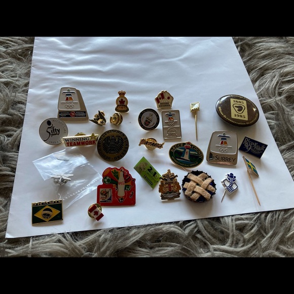 Pins - Picture 2 of 4